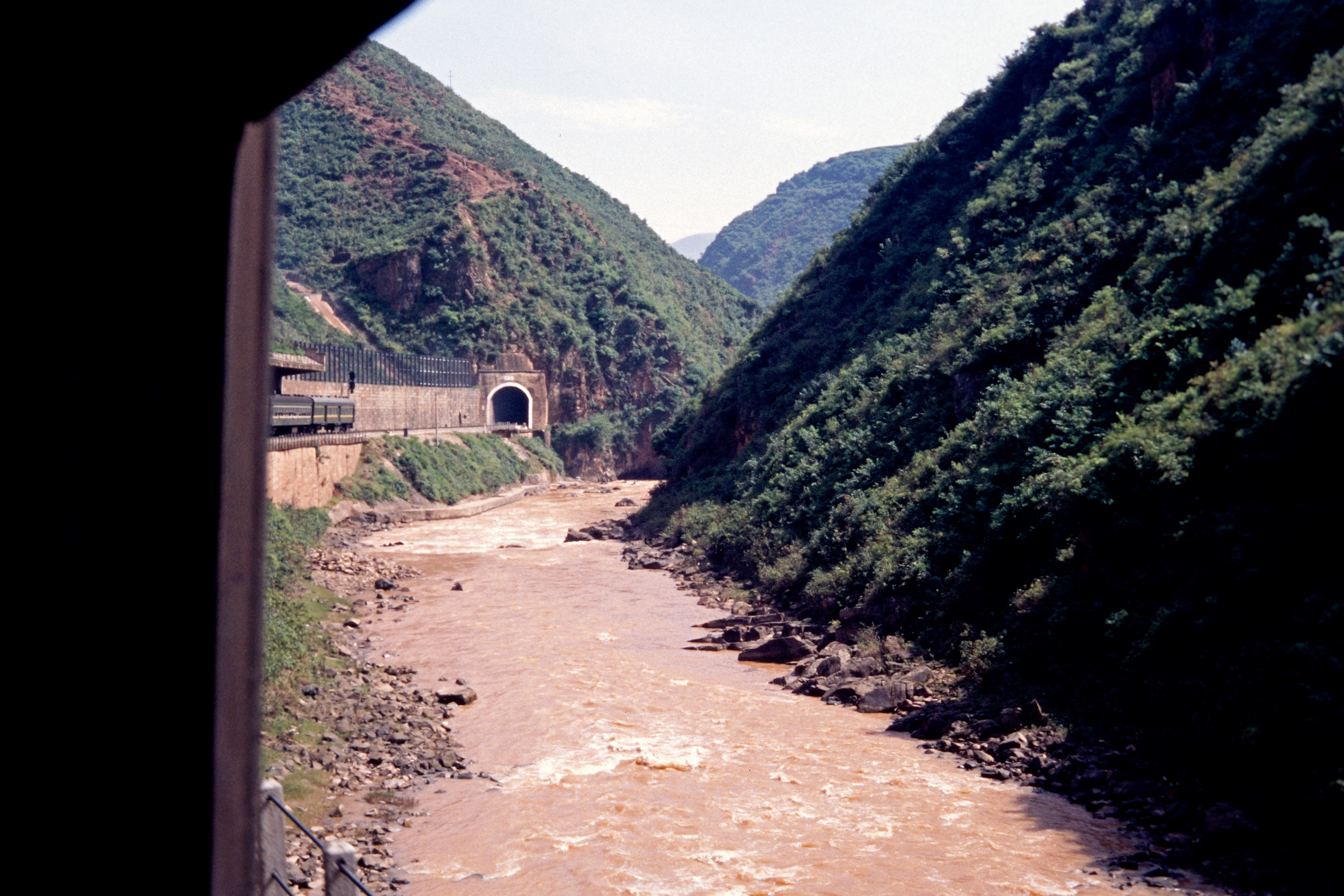 Zugfahrt von Chengdu nach Kunming