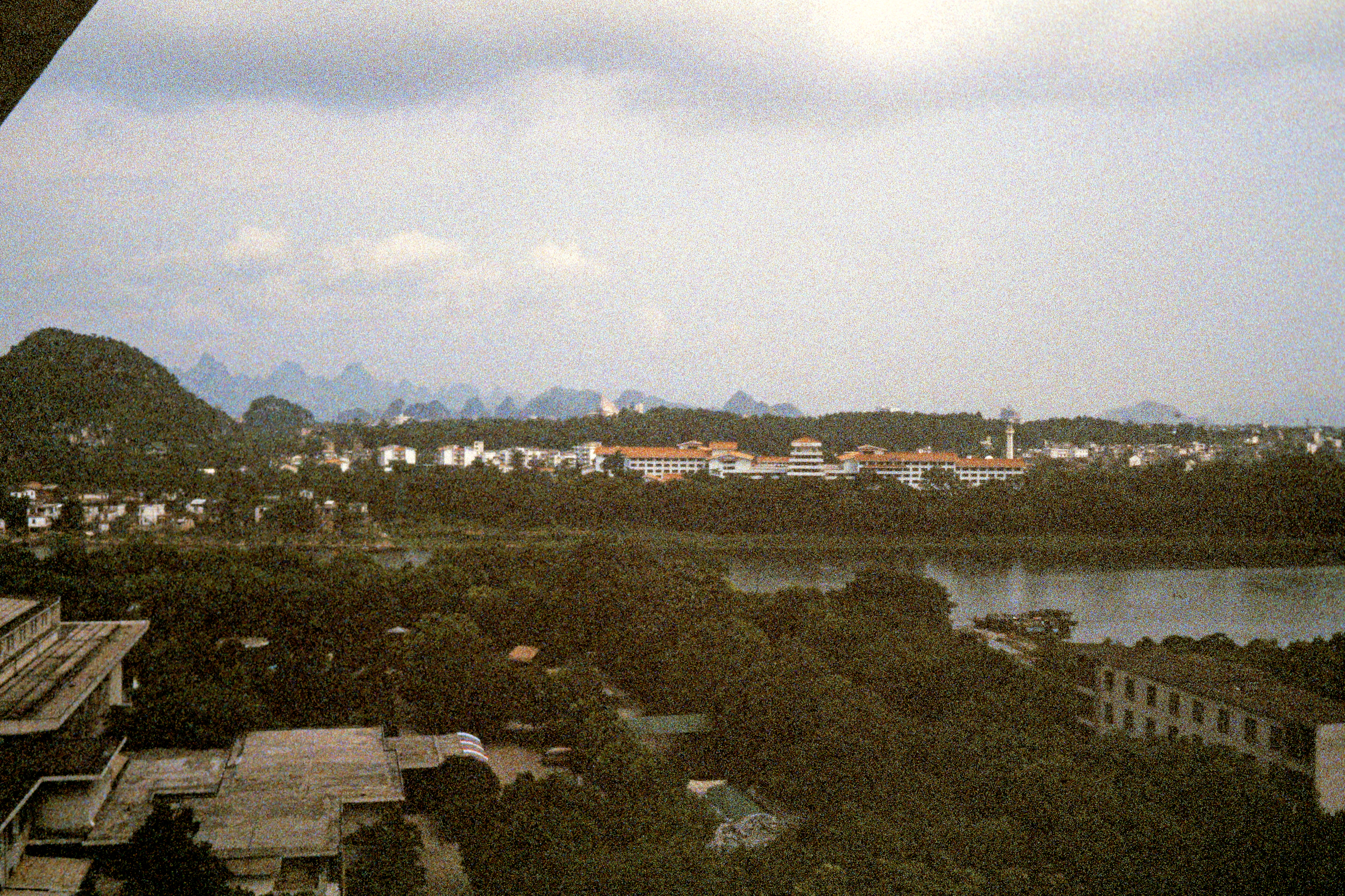 Blick aus dem Fenster des Lijing–Hotels