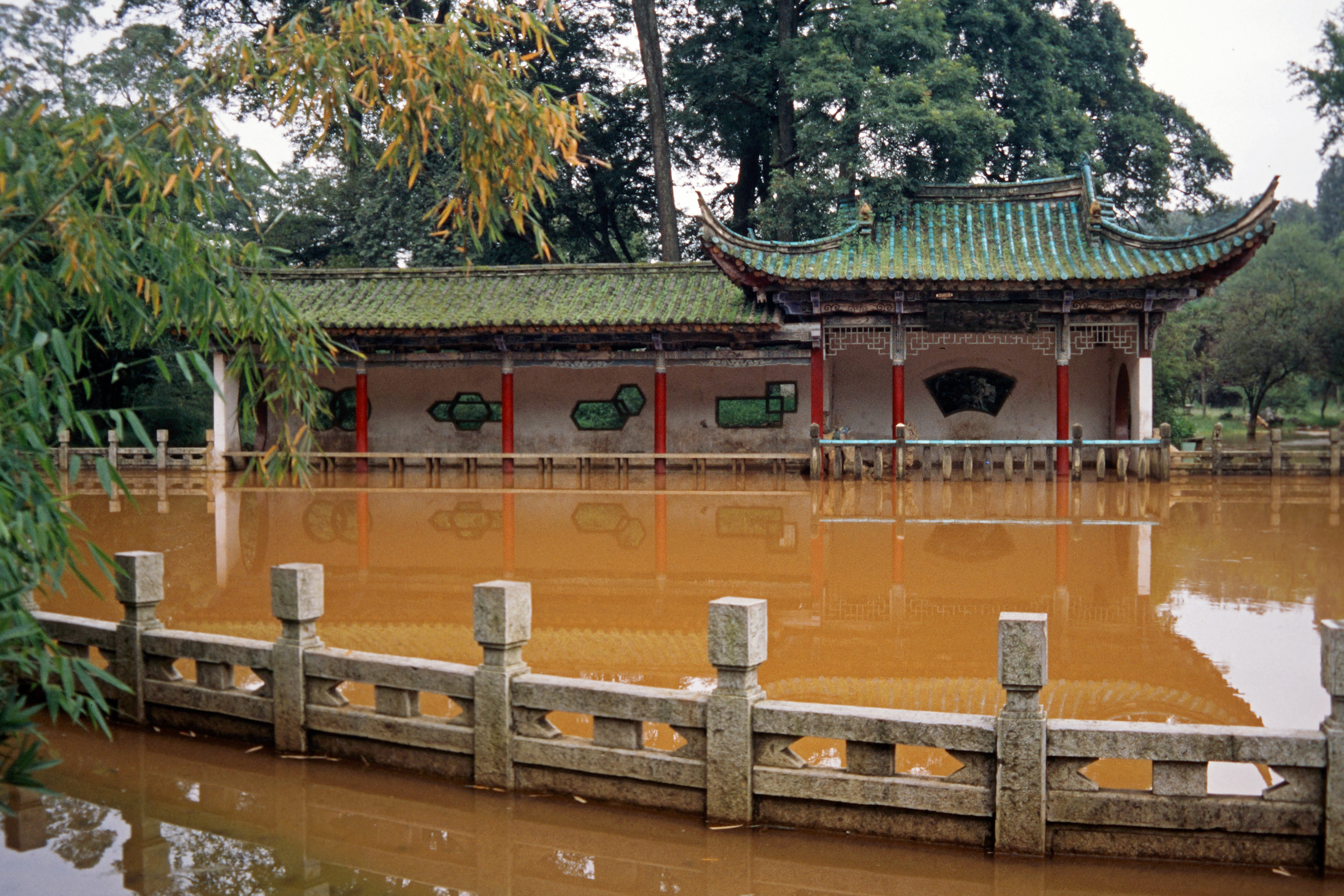 Hei Long Tan (Daoistischer Tempel aus der Yuan-Zeit)