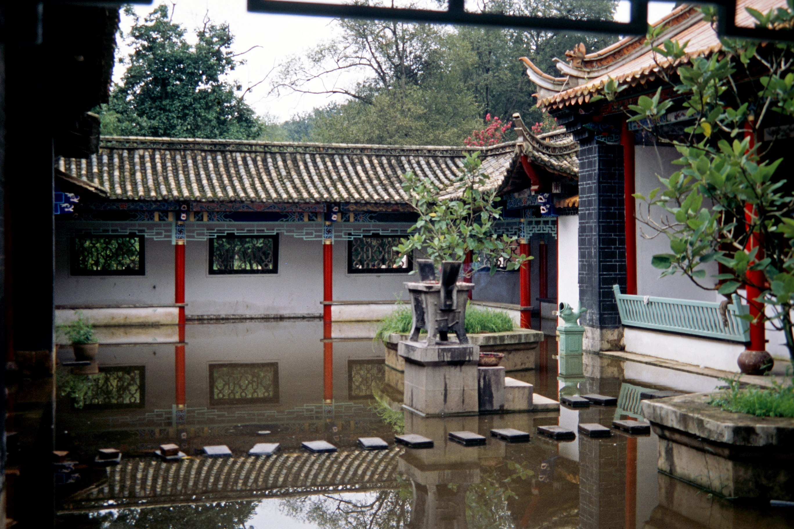 Hei Long Tan (Daoistischer Tempel aus der Yuan-Zeit)