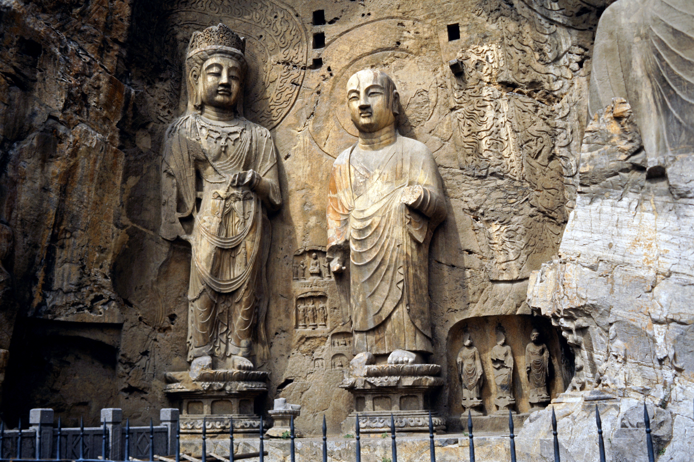 Long Men–Grotten (Feng Xian–Tempel)