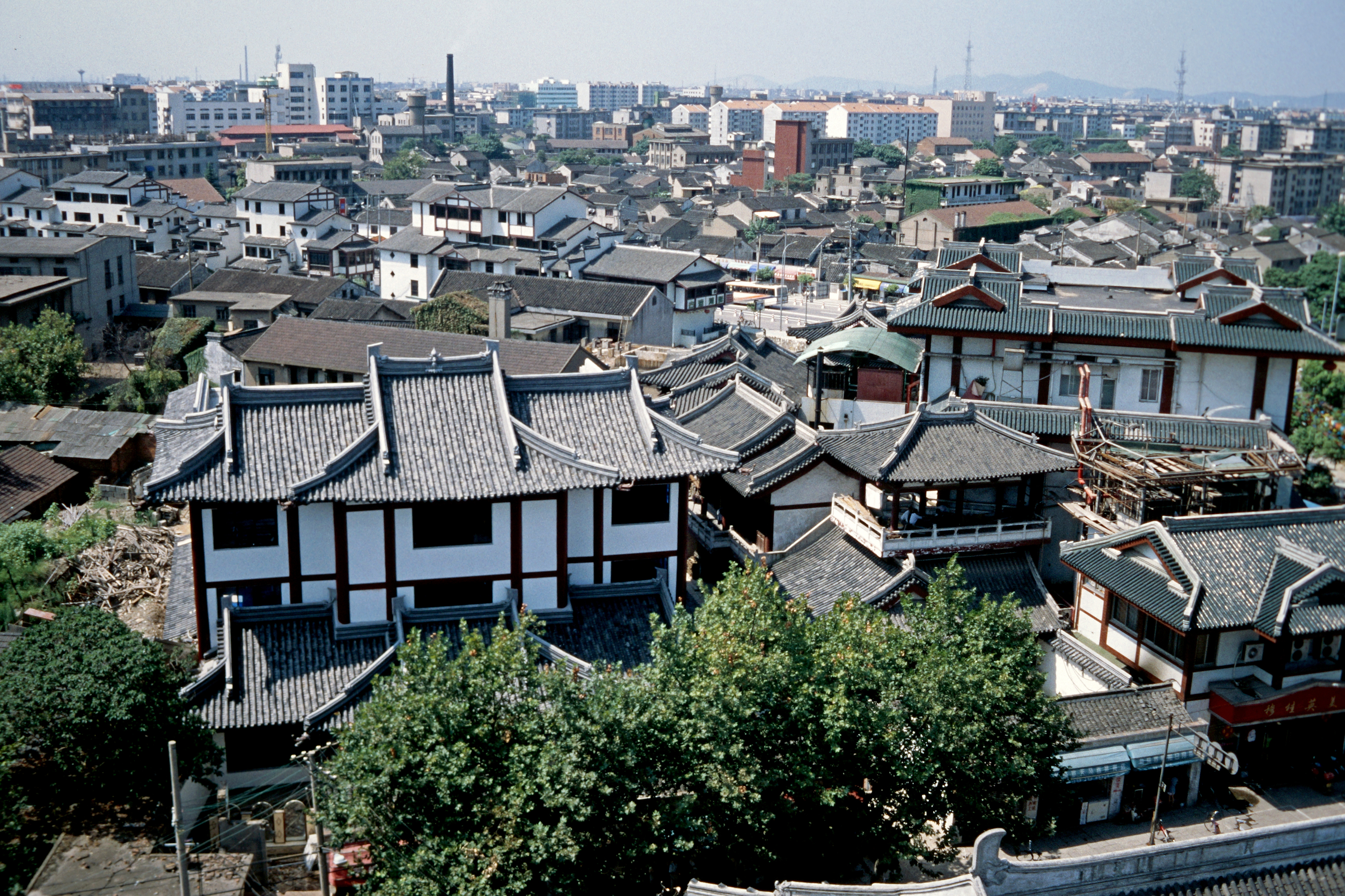 Miao Guang Ta (Pagode des wunderbaren Glanzes)–Blick von oben