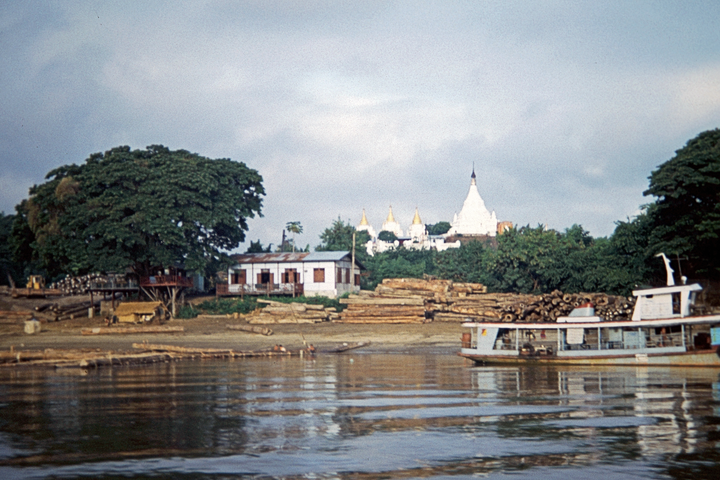 Bootsfahrt auf dem Ayeyarwaddy River