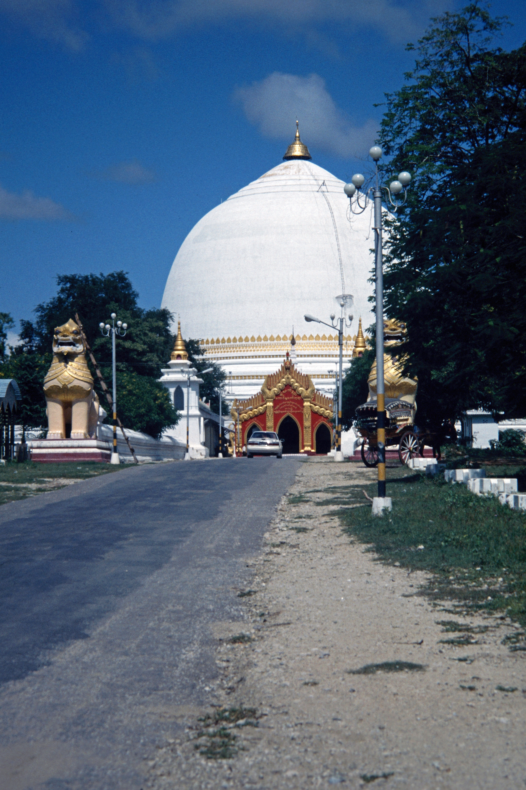 Kaunghmudaw Paya