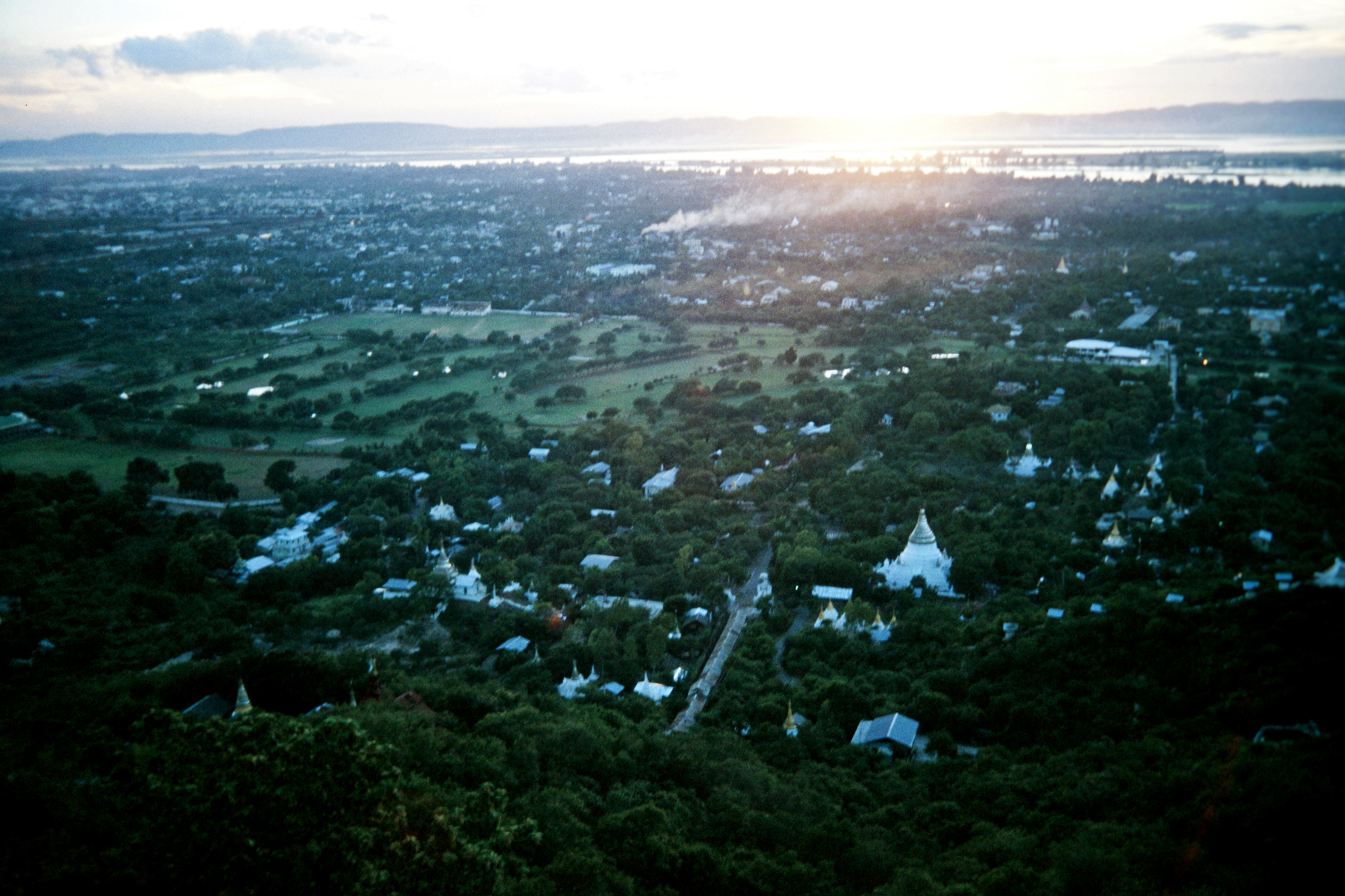 Abend auf dem Mandalay Hill